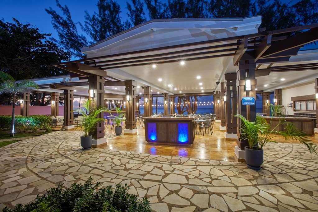Divi Southwinds Beach Resort Christ Church Restauracja zdjęcie